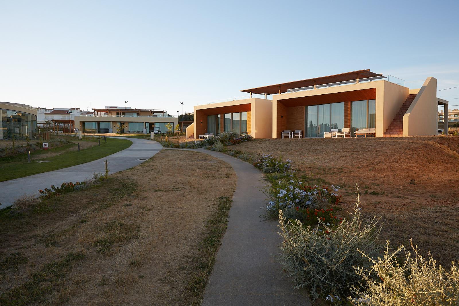 White Shell Beach Villas Porches  Exteriör bild
